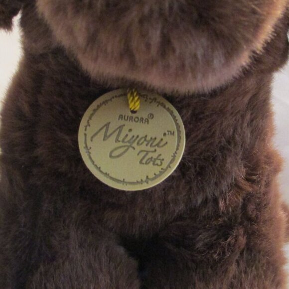 Aurora Miyoni Tots Lab Puppies 8" Plush Brown & White Labrad Puppies - Picture 9 of 13